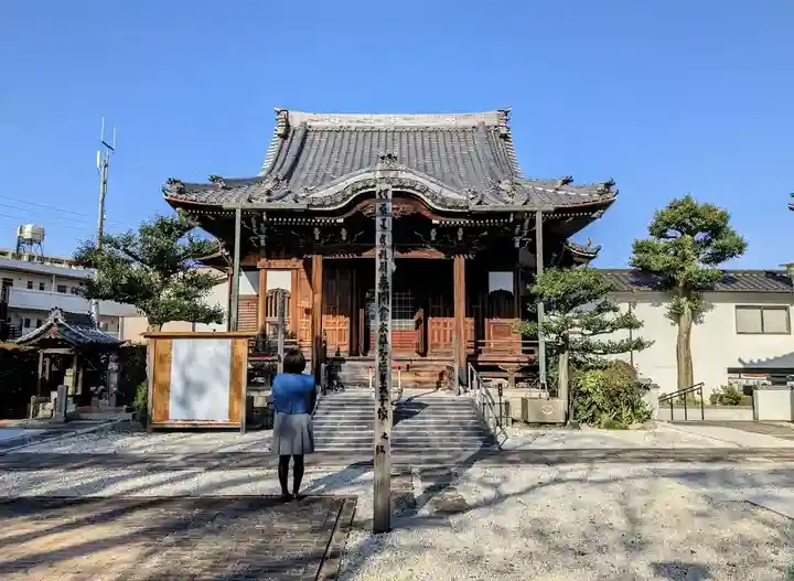 聖徳寺の本殿・本堂