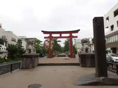 鶴岡八幡宮の周辺