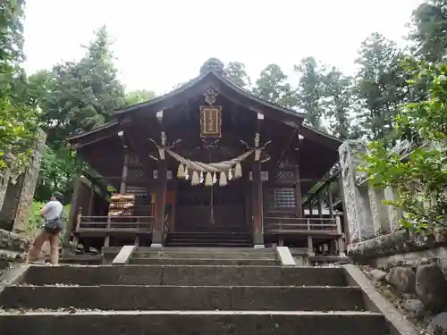 斐太神社の本殿