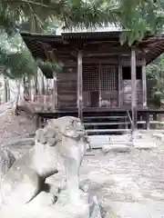 鬼死骸八幡神社の狛犬