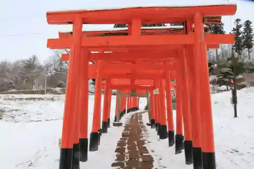 高屋敷稲荷神社の鳥居