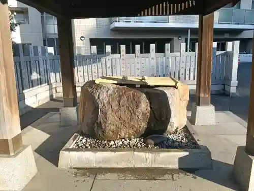 白金氷川神社の{uncategorized: "未分類", other: "その他", undefined: "問題あり", building: "その他建物", grave: "お墓", sacred_gate: "鳥居", guardian: "狛犬", statue: "像", buddha: "仏像", history: "歴史", nature: "自然", garden: "庭園", animal: "動物", pagoda: "塔", temizu: "手水舎", mountain_gate: "山門・神門", sanctuary: "本殿・本堂", subordinate: "末社・摂社", art: "芸術", scenery: "景色", jizo: "地蔵", ema: "絵馬", goshuin: "御朱印", omikuji: "おみくじ", items: "授与品その他", amulet: "お守り", goshuincho: "御朱印帳", eats: "食事", festival: "お祭り", votive_dance: "神楽", shichigosan: "七五三参", wedding: "結婚式", experience: "体験その他", initially: "初詣", around: "周辺", anti_infection: "感染症対策"}