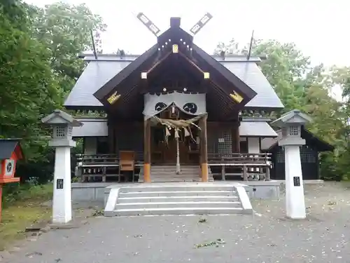 比布神社の本殿