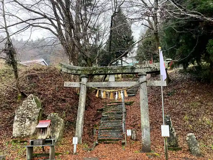 戸隠神社(岩手県)