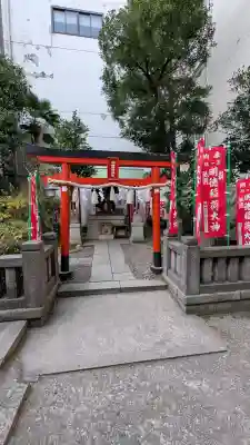 明徳稲荷神社の{uncategorized: "未分類", other: "その他", undefined: "問題あり", building: "その他建物", grave: "お墓", sacred_gate: "鳥居", guardian: "狛犬", statue: "像", buddha: "仏像", history: "歴史", nature: "自然", garden: "庭園", animal: "動物", pagoda: "塔", temizu: "手水舎", mountain_gate: "山門・神門", sanctuary: "本殿・本堂", subordinate: "末社・摂社", art: "芸術", scenery: "景色", jizo: "地蔵", ema: "絵馬", goshuin: "御朱印", omikuji: "おみくじ", items: "授与品その他", amulet: "お守り", goshuincho: "御朱印帳", eats: "食事", festival: "お祭り", votive_dance: "神楽", shichigosan: "七五三参", wedding: "結婚式", experience: "体験その他", initially: "初詣", around: "周辺", anti_infection: "感染症対策"}