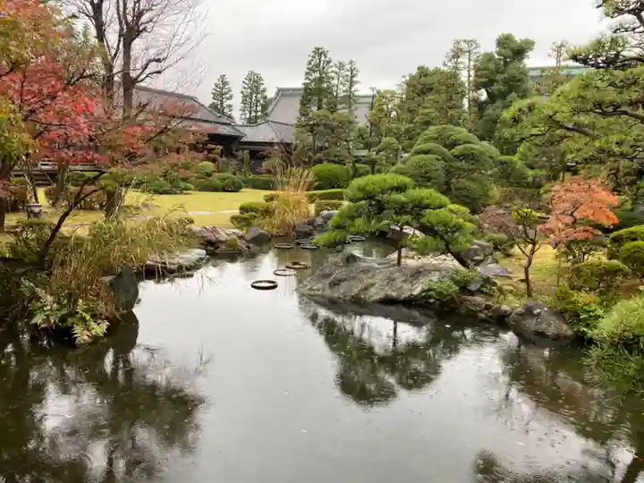 題経寺(柴又帝釈天)(東京都)