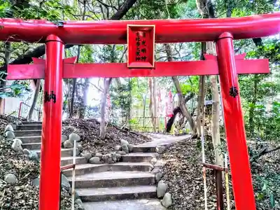 吉川稲荷神社の鳥居