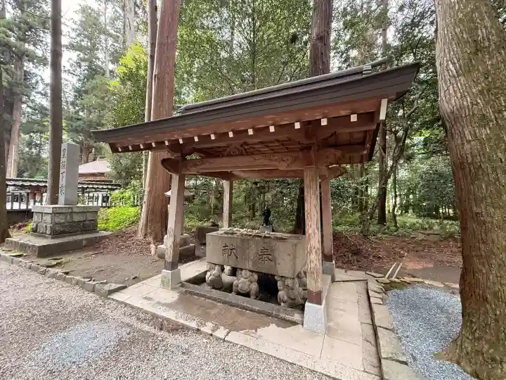 伊和神社の{uncategorized: "未分類", other: "その他", undefined: "問題あり", building: "その他建物", grave: "お墓", sacred_gate: "鳥居", guardian: "狛犬", statue: "像", buddha: "仏像", history: "歴史", nature: "自然", garden: "庭園", animal: "動物", pagoda: "塔", temizu: "手水舎", mountain_gate: "山門・神門", sanctuary: "本殿・本堂", subordinate: "末社・摂社", art: "芸術", scenery: "景色", jizo: "地蔵", ema: "絵馬", goshuin: "御朱印", omikuji: "おみくじ", items: "授与品その他", amulet: "お守り", goshuincho: "御朱印帳", eats: "食事", festival: "お祭り", votive_dance: "神楽", shichigosan: "七五三参", wedding: "結婚式", experience: "体験その他", initially: "初詣", around: "周辺", anti_infection: "感染症対策"}