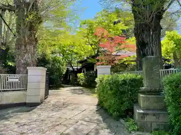 久成寺の{uncategorized: "未分類", other: "その他", undefined: "問題あり", building: "その他建物", grave: "お墓", sacred_gate: "鳥居", guardian: "狛犬", statue: "像", buddha: "仏像", history: "歴史", nature: "自然", garden: "庭園", animal: "動物", pagoda: "塔", temizu: "手水舎", mountain_gate: "山門・神門", sanctuary: "本殿・本堂", subordinate: "末社・摂社", art: "芸術", scenery: "景色", jizo: "地蔵", ema: "絵馬", goshuin: "御朱印", omikuji: "おみくじ", items: "授与品その他", amulet: "お守り", goshuincho: "御朱印帳", eats: "食事", festival: "お祭り", votive_dance: "神楽", shichigosan: "七五三参", wedding: "結婚式", experience: "体験その他", initially: "初詣", around: "周辺", anti_infection: "感染症対策"}