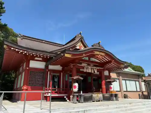 稲毛浅間神社の{uncategorized: "未分類", other: "その他", undefined: "問題あり", building: "その他建物", grave: "お墓", sacred_gate: "鳥居", guardian: "狛犬", statue: "像", buddha: "仏像", history: "歴史", nature: "自然", garden: "庭園", animal: "動物", pagoda: "塔", temizu: "手水舎", mountain_gate: "山門・神門", sanctuary: "本殿・本堂", subordinate: "末社・摂社", art: "芸術", scenery: "景色", jizo: "地蔵", ema: "絵馬", goshuin: "御朱印", omikuji: "おみくじ", items: "授与品その他", amulet: "お守り", goshuincho: "御朱印帳", eats: "食事", festival: "お祭り", votive_dance: "神楽", shichigosan: "七五三参", wedding: "結婚式", experience: "体験その他", initially: "初詣", around: "周辺", anti_infection: "感染症対策"}