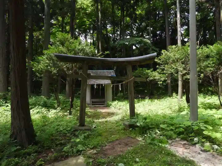 白瀑神社(秋田県)