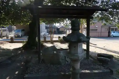 冨士社（片原一色）の手水舎