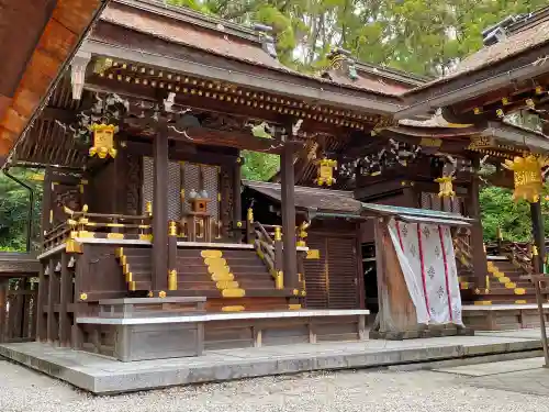 建部大社の本殿