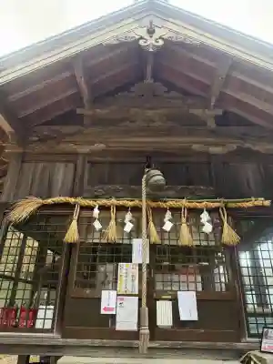 熊野神社の{uncategorized: "未分類", other: "その他", undefined: "問題あり", building: "その他建物", grave: "お墓", sacred_gate: "鳥居", guardian: "狛犬", statue: "像", buddha: "仏像", history: "歴史", nature: "自然", garden: "庭園", animal: "動物", pagoda: "塔", temizu: "手水舎", mountain_gate: "山門・神門", sanctuary: "本殿・本堂", subordinate: "末社・摂社", art: "芸術", scenery: "景色", jizo: "地蔵", ema: "絵馬", goshuin: "御朱印", omikuji: "おみくじ", items: "授与品その他", amulet: "お守り", goshuincho: "御朱印帳", eats: "食事", festival: "お祭り", votive_dance: "神楽", shichigosan: "七五三参", wedding: "結婚式", experience: "体験その他", initially: "初詣", around: "周辺", anti_infection: "感染症対策"}