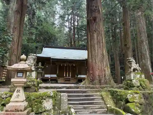 室生龍穴神社(奈良県)