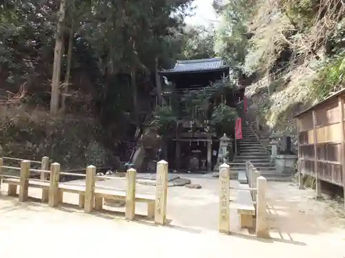 山上浪切不動尊(滋賀県)