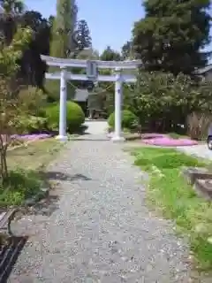 三日月神社の鳥居