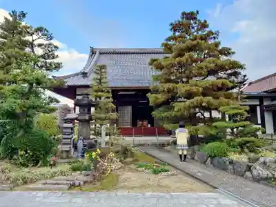 普門寺の本殿・本堂