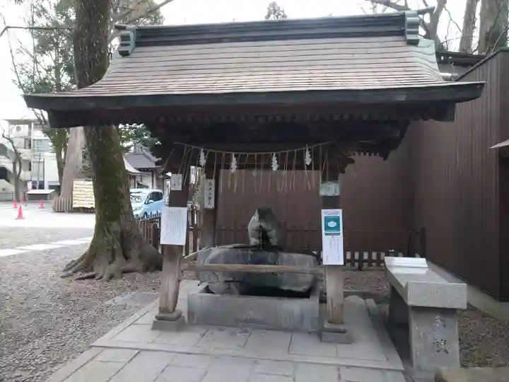 調神社の手水舎