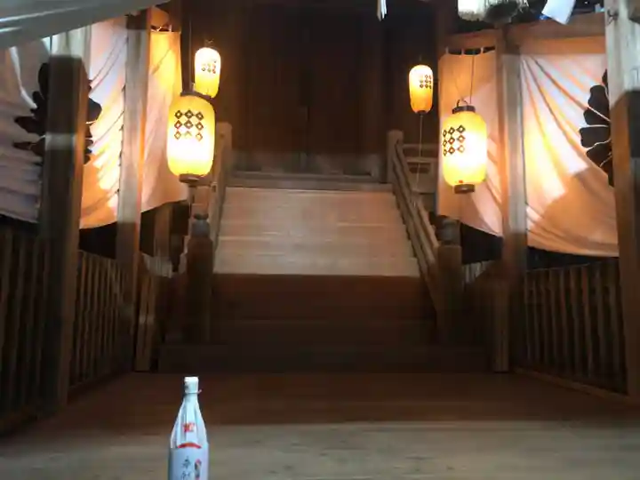 須津彦神社・須津姫神社の本殿・本堂