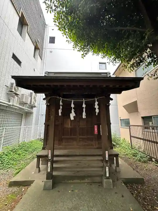 さくら稲荷の本殿・本堂