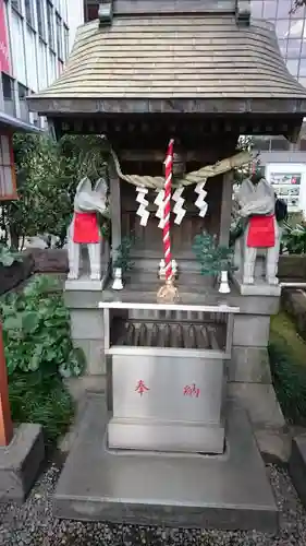 有楽稲荷神社の本殿・本堂