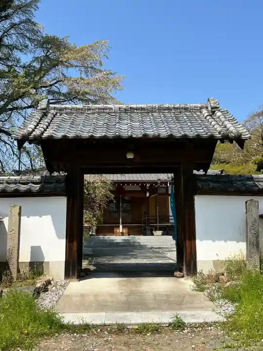 正蓮寺の{uncategorized: "未分類", other: "その他", undefined: "問題あり", building: "その他建物", grave: "お墓", sacred_gate: "鳥居", guardian: "狛犬", statue: "像", buddha: "仏像", history: "歴史", nature: "自然", garden: "庭園", animal: "動物", pagoda: "塔", temizu: "手水舎", mountain_gate: "山門・神門", sanctuary: "本殿・本堂", subordinate: "末社・摂社", art: "芸術", scenery: "景色", jizo: "地蔵", ema: "絵馬", goshuin: "御朱印", omikuji: "おみくじ", items: "授与品その他", amulet: "お守り", goshuincho: "御朱印帳", eats: "食事", festival: "お祭り", votive_dance: "神楽", shichigosan: "七五三参", wedding: "結婚式", experience: "体験その他", initially: "初詣", around: "周辺", anti_infection: "感染症対策"}