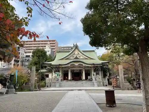 難波八阪神社の本殿