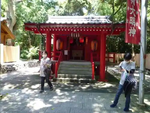 神明神社（相差町）の末社・摂社