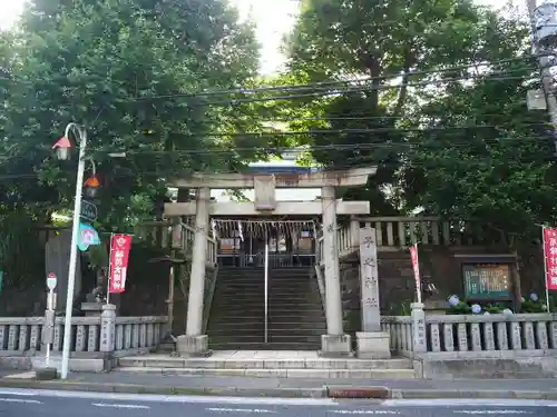 子之神社の鳥居