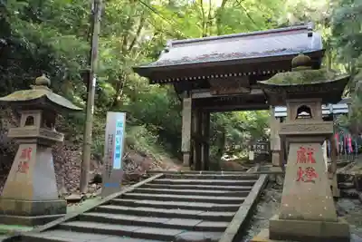 清水寺の山門・神門