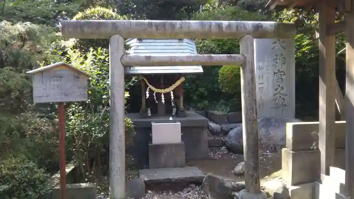 前原御嶽神社の鳥居