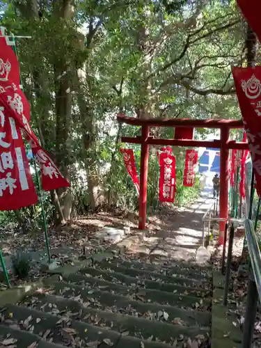 大江稲荷の鳥居