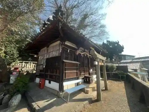 山脇神社の{uncategorized: "未分類", other: "その他", undefined: "問題あり", building: "その他建物", grave: "お墓", sacred_gate: "鳥居", guardian: "狛犬", statue: "像", buddha: "仏像", history: "歴史", nature: "自然", garden: "庭園", animal: "動物", pagoda: "塔", temizu: "手水舎", mountain_gate: "山門・神門", sanctuary: "本殿・本堂", subordinate: "末社・摂社", art: "芸術", scenery: "景色", jizo: "地蔵", ema: "絵馬", goshuin: "御朱印", omikuji: "おみくじ", items: "授与品その他", amulet: "お守り", goshuincho: "御朱印帳", eats: "食事", festival: "お祭り", votive_dance: "神楽", shichigosan: "七五三参", wedding: "結婚式", experience: "体験その他", initially: "初詣", around: "周辺", anti_infection: "感染症対策"}