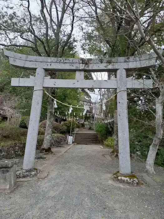 氷上神社の鳥居