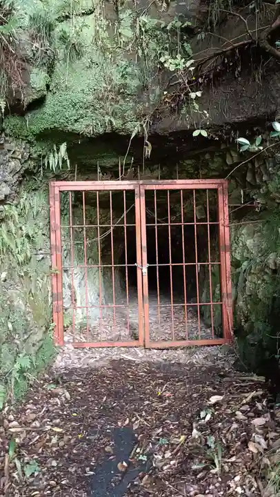 天ヶ峯稲荷神社(岐阜県)