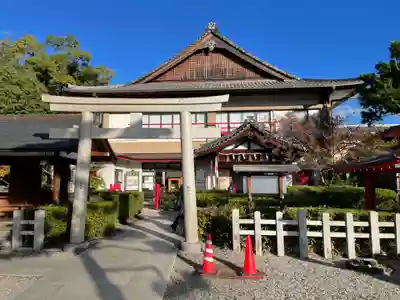 車折神社の鳥居