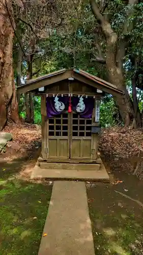 畑子安神社の末社