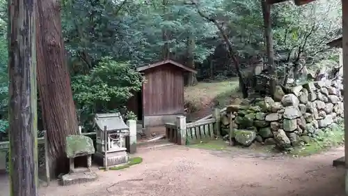 天津神社の建物その他