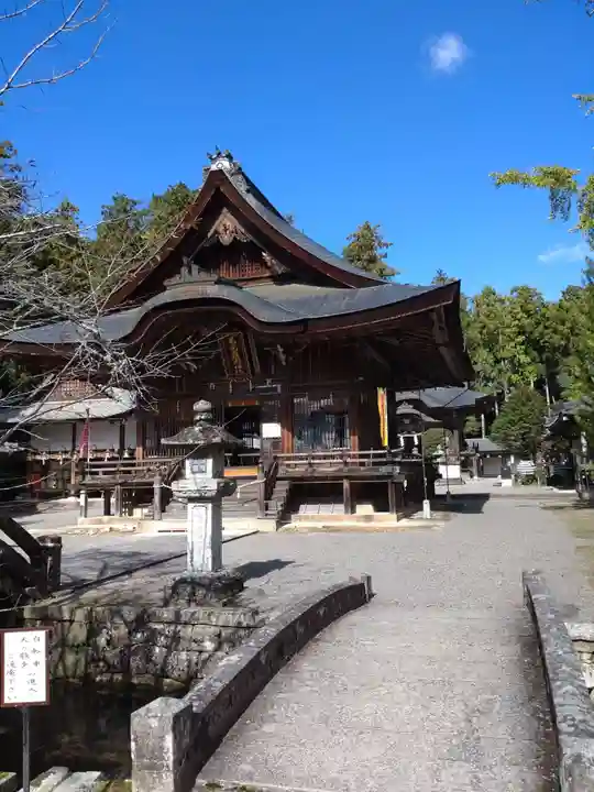 馬見岡綿向神社(滋賀県)