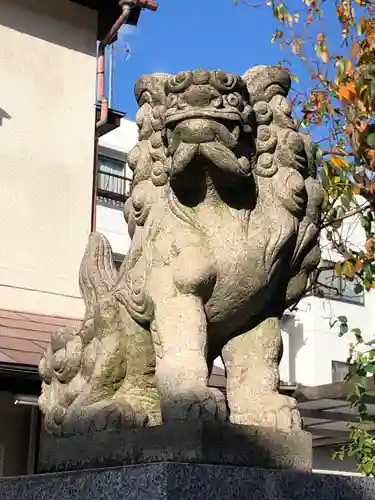 池袋御嶽神社の狛犬