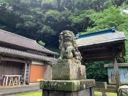 真淨寺の狛犬