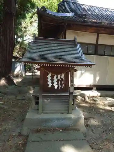 大井俣窪八幡神社の末社・摂社