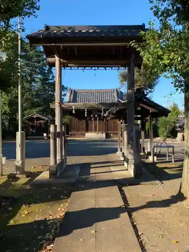 氷川神社の山門