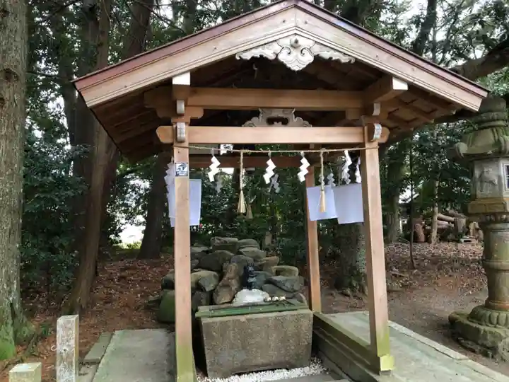 比都佐神社の手水舎