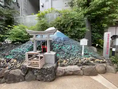 京濱伏見稲荷神社(神奈川県)