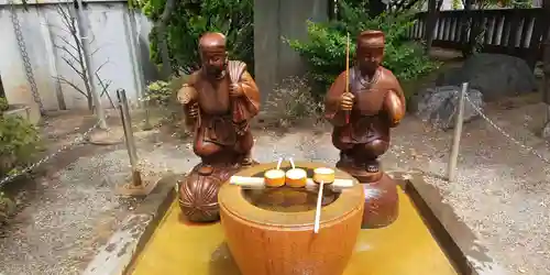 亀戸 香取神社の像