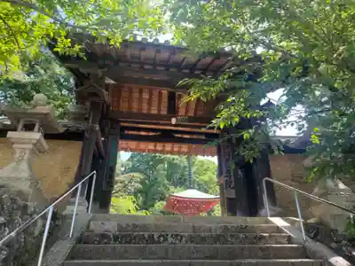 慈尊院の山門・神門