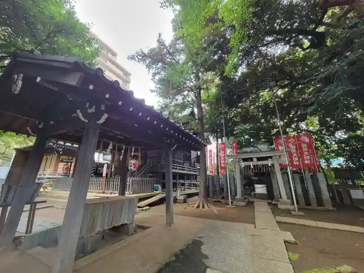 子易神社の手水舎