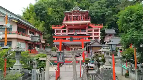 草戸稲荷神社の建物その他